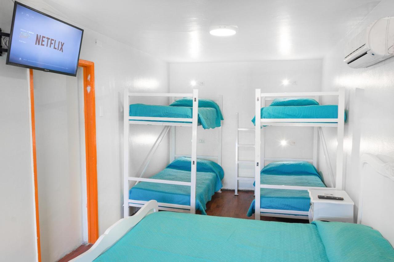 Hostal Casa Aborigen Santiago Buitenkant foto
