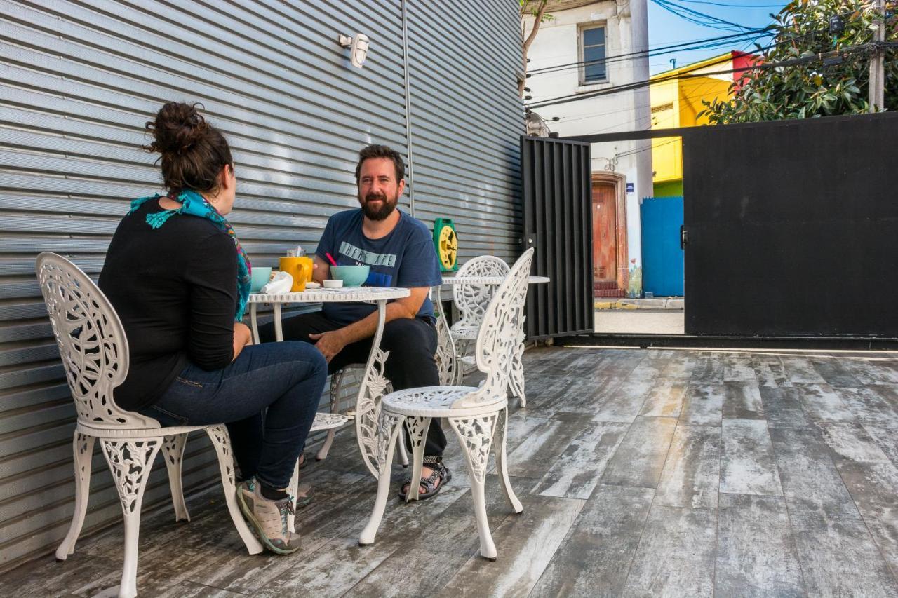 Hostal Casa Aborigen Santiago Buitenkant foto