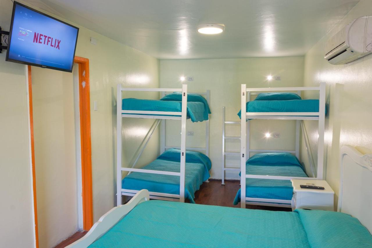 Hostal Casa Aborigen Santiago Buitenkant foto